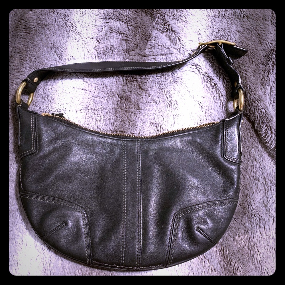 Black hobo coach